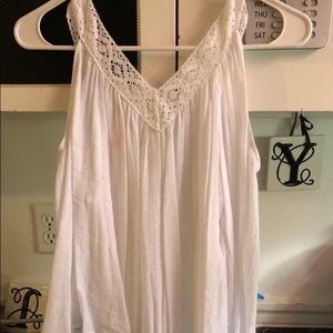 No Boundaries cold shoulder top